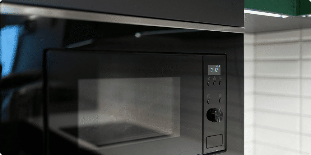Pourquoi choisir un four à micro-ondes encastrable pour votre cuisine ?